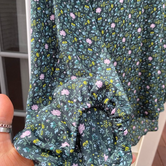 Loft floral blouse L - Picture 3 of 6